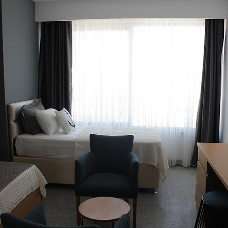 Port Marina Hotel Karatas  Extérieur photo